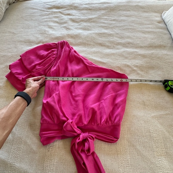 One shoulder blouse - Picture 9 of 13